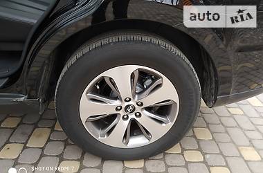 Позашляховик / Кросовер Hyundai Santa FE 2012 в 