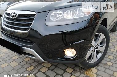 Позашляховик / Кросовер Hyundai Santa FE 2012 в 