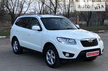 Позашляховик / Кросовер Hyundai Santa FE 2010 в 