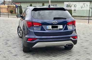 Позашляховик / Кросовер Hyundai Santa FE 2016 в 
