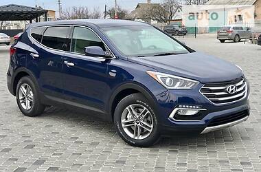 Позашляховик / Кросовер Hyundai Santa FE 2016 в 