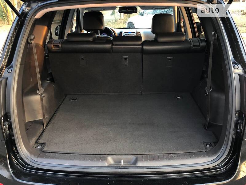 Універсал Hyundai Santa FE 2010 в Радивиліві