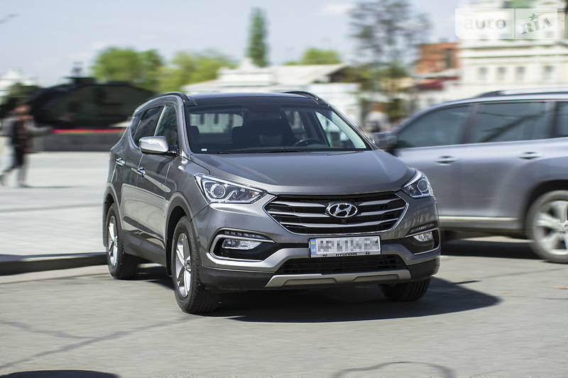 Позашляховик / Кросовер Hyundai Santa FE 2018 в Харкові