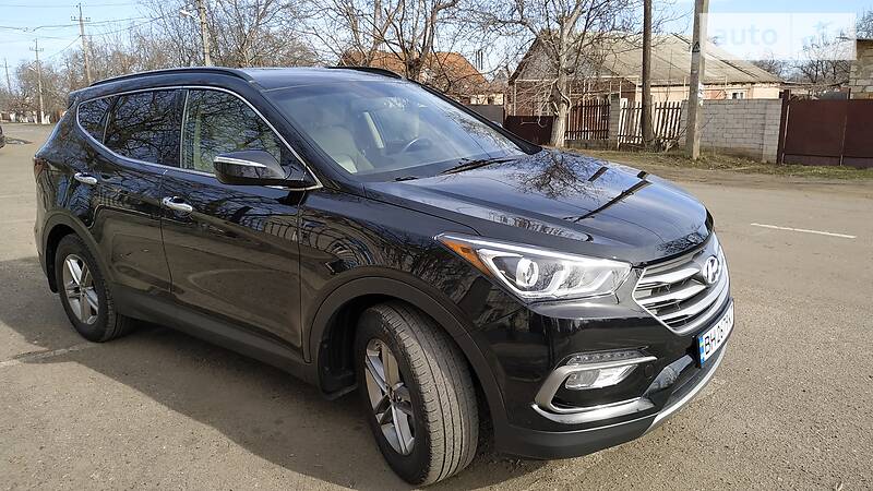 Позашляховик / Кросовер Hyundai Santa FE 2017 в Роздільній фото Позашляховик / Кросовер Hyundai Santa FE 2017 в Роздільній