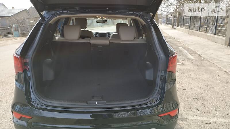 Позашляховик / Кросовер Hyundai Santa FE 2017 в Роздільній фото 8 Позашляховик / Кросовер Hyundai Santa FE 2017 в Роздільній