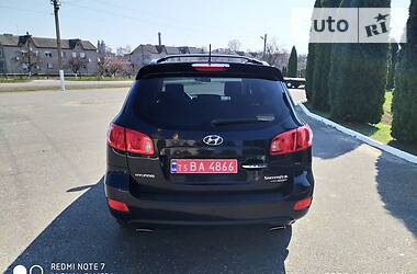 Позашляховик / Кросовер Hyundai Santa FE 2008 в 