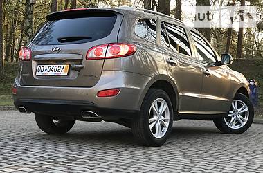 Позашляховик / Кросовер Hyundai Santa FE 2011 в 