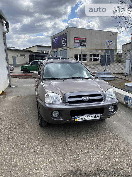 Позашляховик / Кросовер Hyundai Santa FE 2005 в Чернівцях