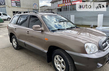 Внедорожник / Кроссовер Hyundai Santa FE 2005 в 