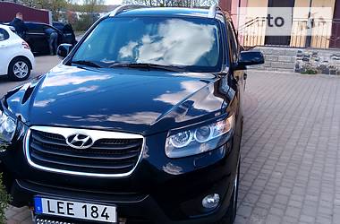 Позашляховик / Кросовер Hyundai Santa FE 2010 в 