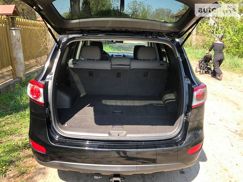 Позашляховик / Кросовер Hyundai Santa FE 2012 в Києві