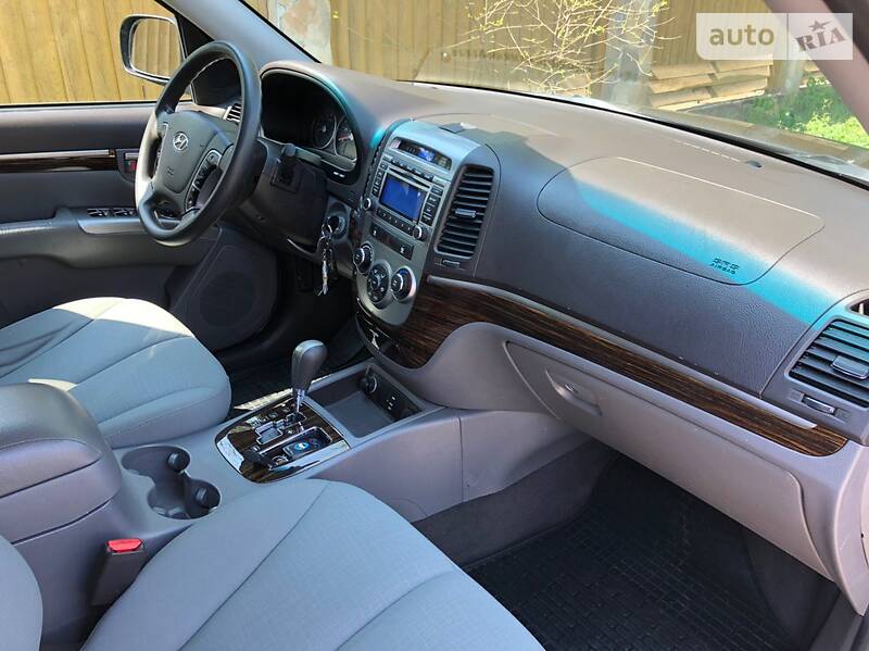 Позашляховик / Кросовер Hyundai Santa FE 2012 в Києві