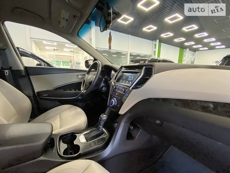 Позашляховик / Кросовер Hyundai Santa FE 2017 в Одесі