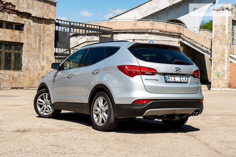 Позашляховик / Кросовер Hyundai Santa FE 2015 в Івано-Франківську фото 4 Позашляховик / Кросовер Hyundai Santa FE 2015 в Івано-Франківську