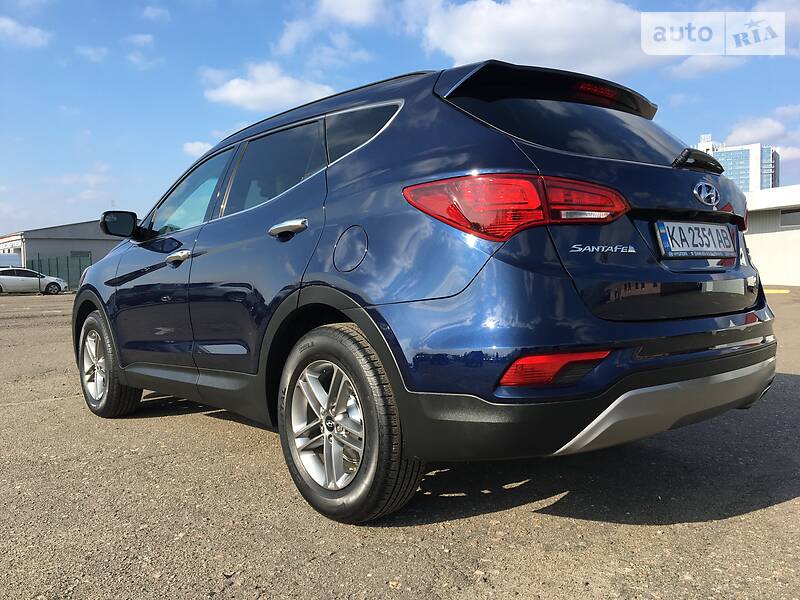 Позашляховик / Кросовер Hyundai Santa FE 2016 в Києві