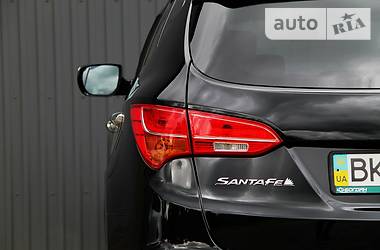 Внедорожник / Кроссовер Hyundai Santa FE 2013 в Сарнах