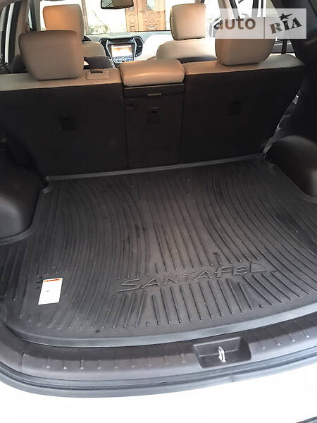 Позашляховик / Кросовер Hyundai Santa FE 2014 в Мукачевому