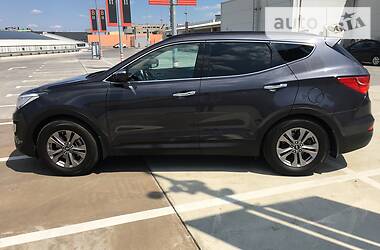 Седан Hyundai Santa FE 2015 в 