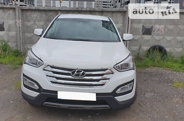 Внедорожник / Кроссовер Hyundai Santa FE 2015 в Киеве