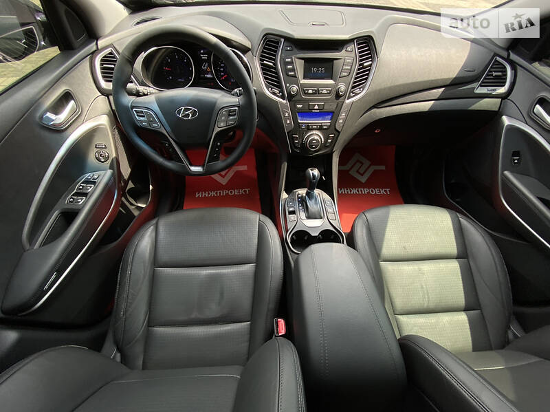 Позашляховик / Кросовер Hyundai Santa FE 2014 в Одесі