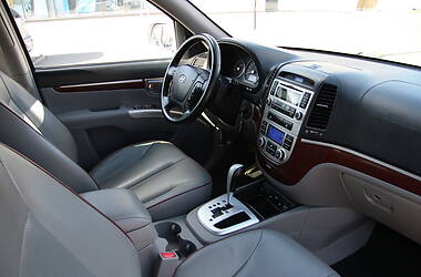 Позашляховик / Кросовер Hyundai Santa FE 2006 в 