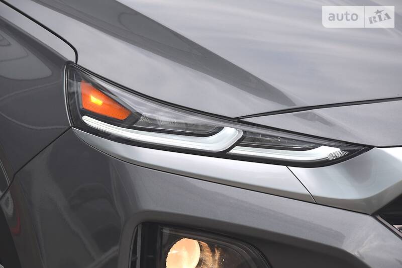 Позашляховик / Кросовер Hyundai Santa FE 2019 в Києві