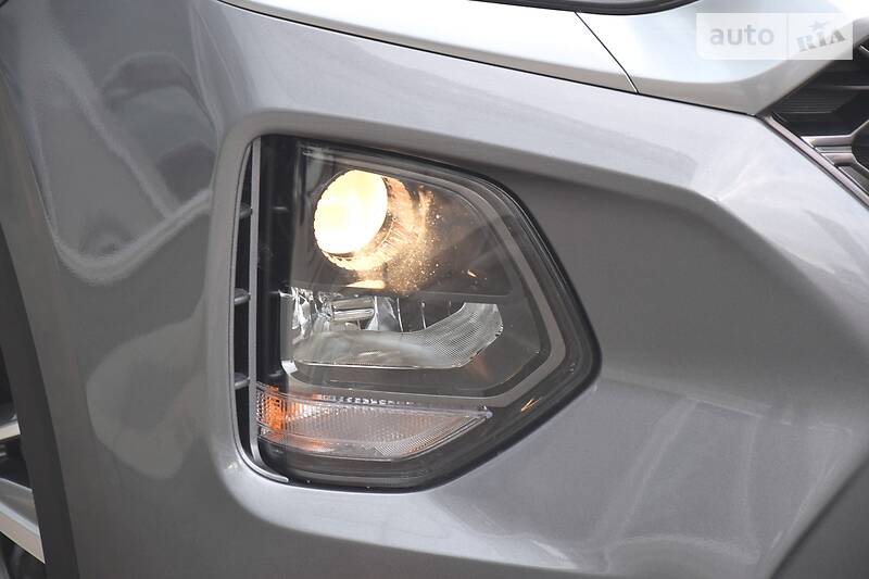 Позашляховик / Кросовер Hyundai Santa FE 2019 в Києві