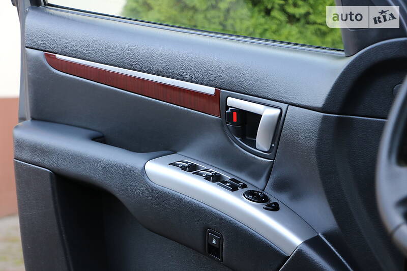 Позашляховик / Кросовер Hyundai Santa FE 2008 в Трускавці фото 4 Позашляховик / Кросовер Hyundai Santa FE 2008 в Трускавці