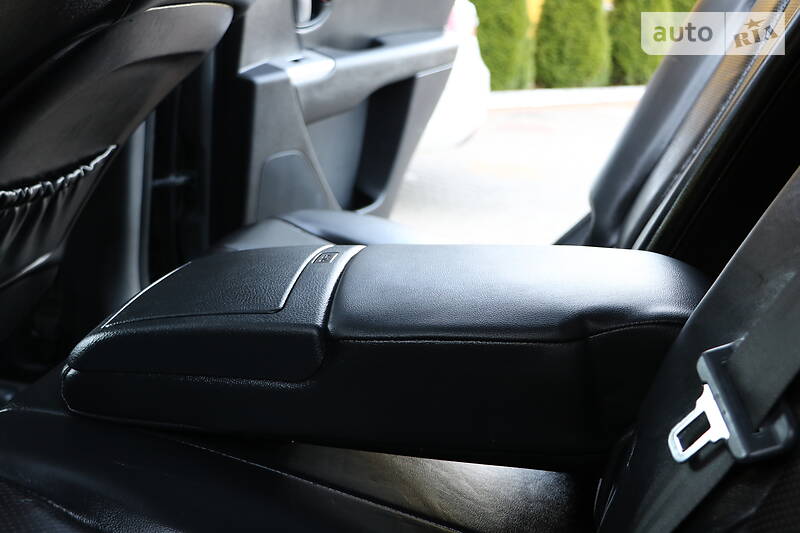 Позашляховик / Кросовер Hyundai Santa FE 2008 в Трускавці фото 44 Позашляховик / Кросовер Hyundai Santa FE 2008 в Трускавці