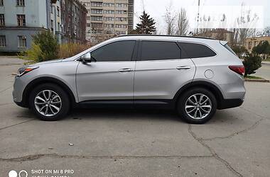 Внедорожник / Кроссовер Hyundai Santa FE 2016 в Новой Каховке