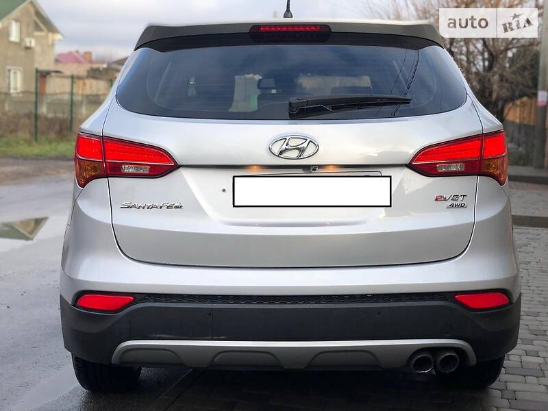 Внедорожник / Кроссовер Hyundai Santa FE 2013 в Киеве