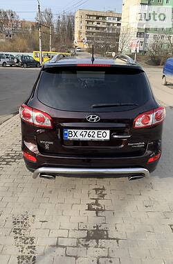 Внедорожник / Кроссовер Hyundai Santa FE 2011 в Черновцах