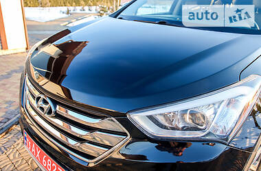 Внедорожник / Кроссовер Hyundai Santa FE 2013 в Стрые