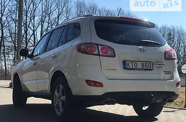 Внедорожник / Кроссовер Hyundai Santa FE 2010 в Ивано-Франковске