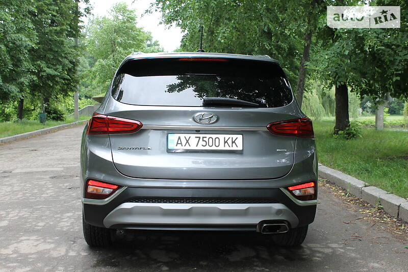 Позашляховик / Кросовер Hyundai Santa FE 2018 в Харкові