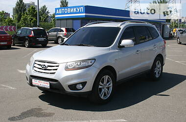 Позашляховик / Кросовер Hyundai Santa FE 2010 в Києві