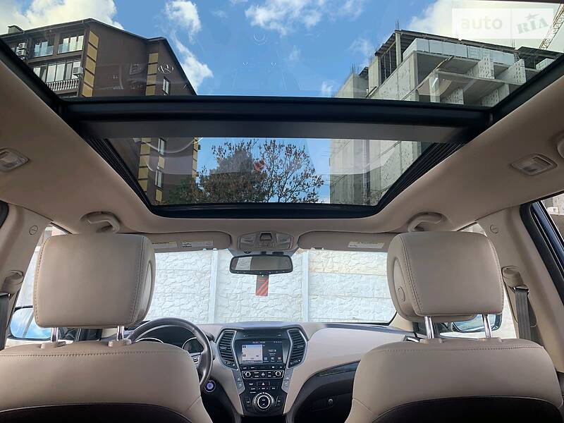 Внедорожник / Кроссовер Hyundai Santa FE 2017 в Черноморске