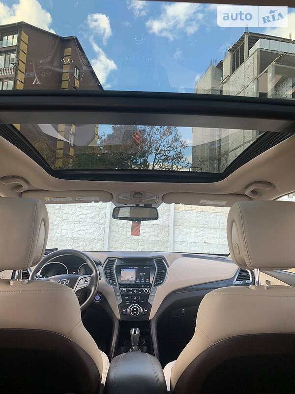 Внедорожник / Кроссовер Hyundai Santa FE 2017 в Черноморске