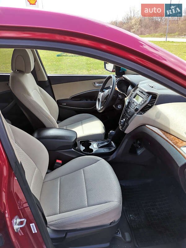 Позашляховик / Кросовер Hyundai Santa FE 2014 в Жовкві