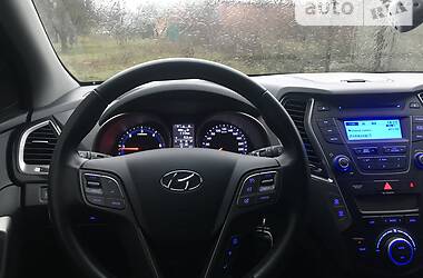 Позашляховик / Кросовер Hyundai Santa FE 2015 в Сумах