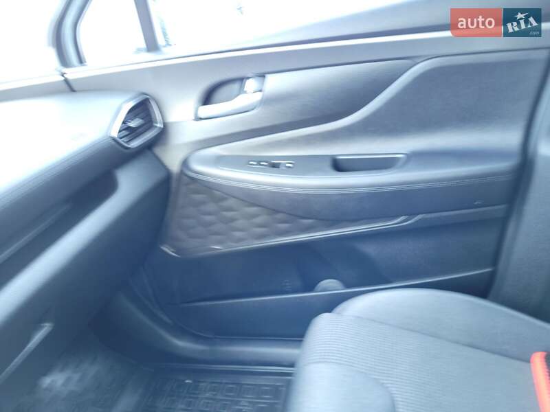 Позашляховик / Кросовер Hyundai Santa FE 2018 в Коломиї