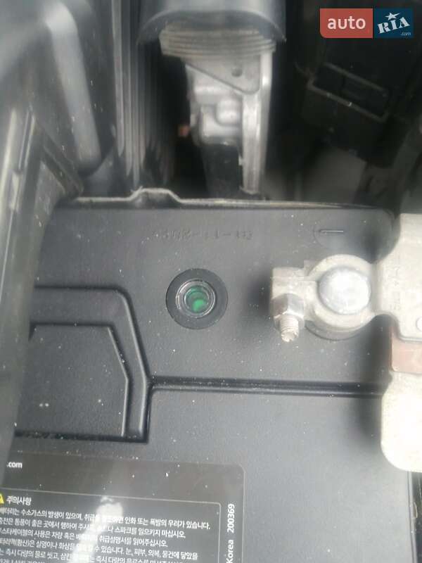 Позашляховик / Кросовер Hyundai Santa FE 2011 в Нетішині