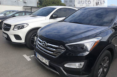 Позашляховик / Кросовер Hyundai Santa FE 2015 в Києві