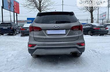 Позашляховик / Кросовер Hyundai Santa FE 2016 в Хмельницькому
