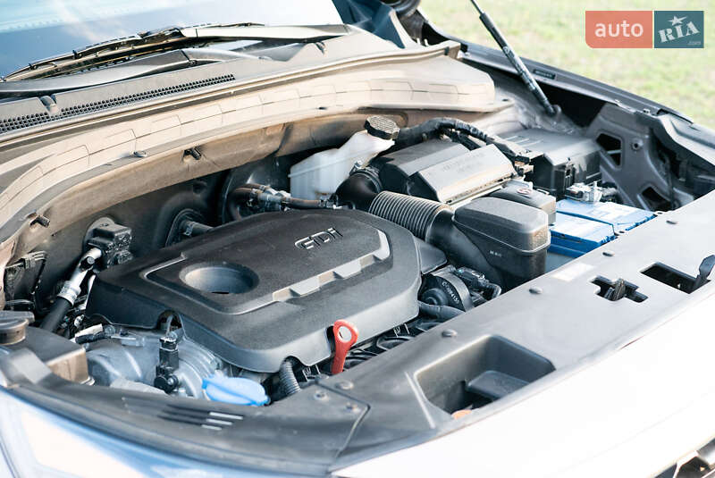 Внедорожник / Кроссовер Hyundai Santa FE 2019 в Днепре