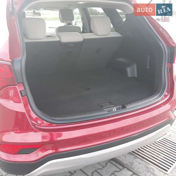 Внедорожник / Кроссовер Hyundai Santa FE 2017 в Тернополе