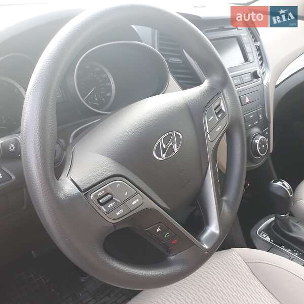 Внедорожник / Кроссовер Hyundai Santa FE 2017 в Тернополе
