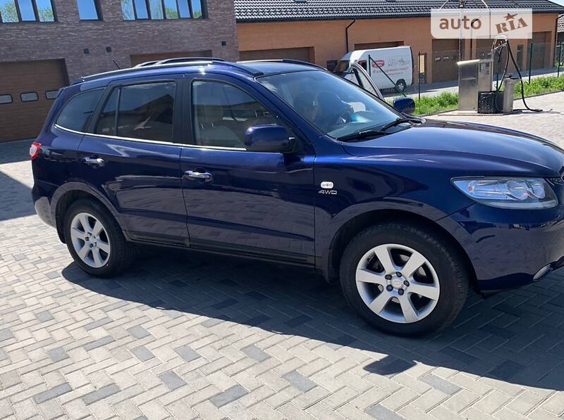 Внедорожник / Кроссовер Hyundai Santa FE 2008 в Ровно