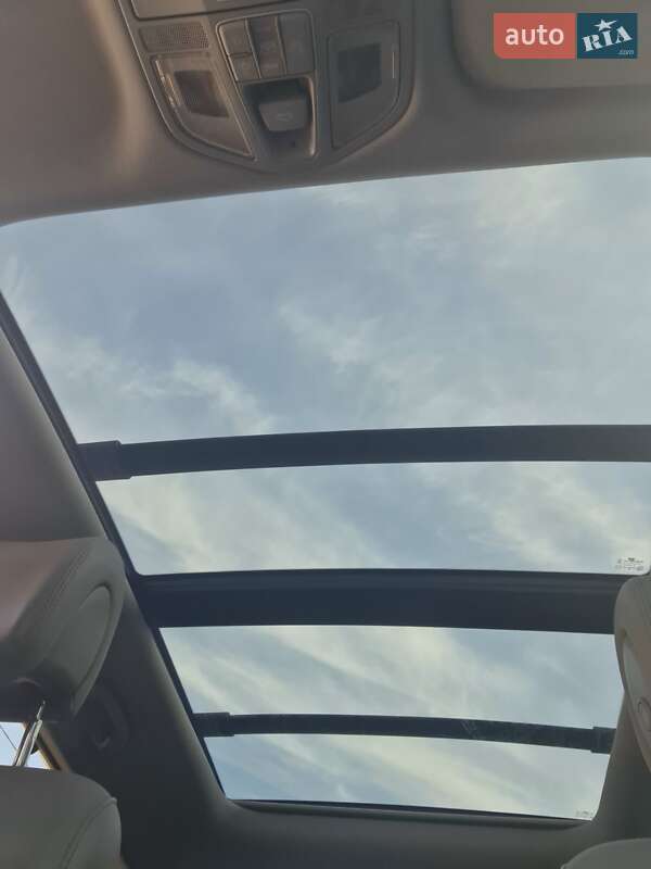 Позашляховик / Кросовер Hyundai Santa FE 2017 в Луцьку