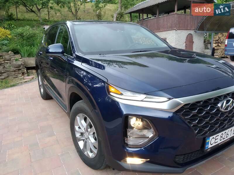 Позашляховик / Кросовер Hyundai Santa FE 2019 в Чернівцях